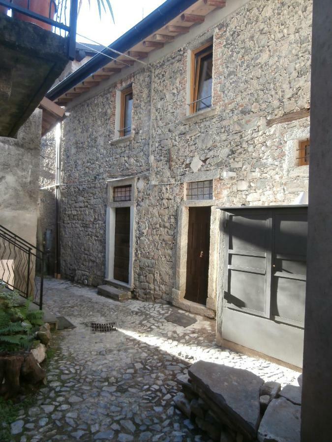 Hotel Antica Calvasino à Lezzeno Extérieur photo